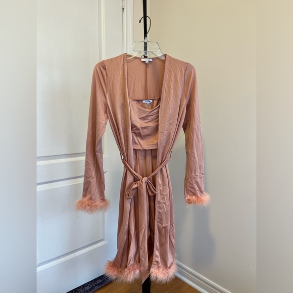 Where's My Butler 3 Piece Set - Rose Gold - Picture 4 of 12